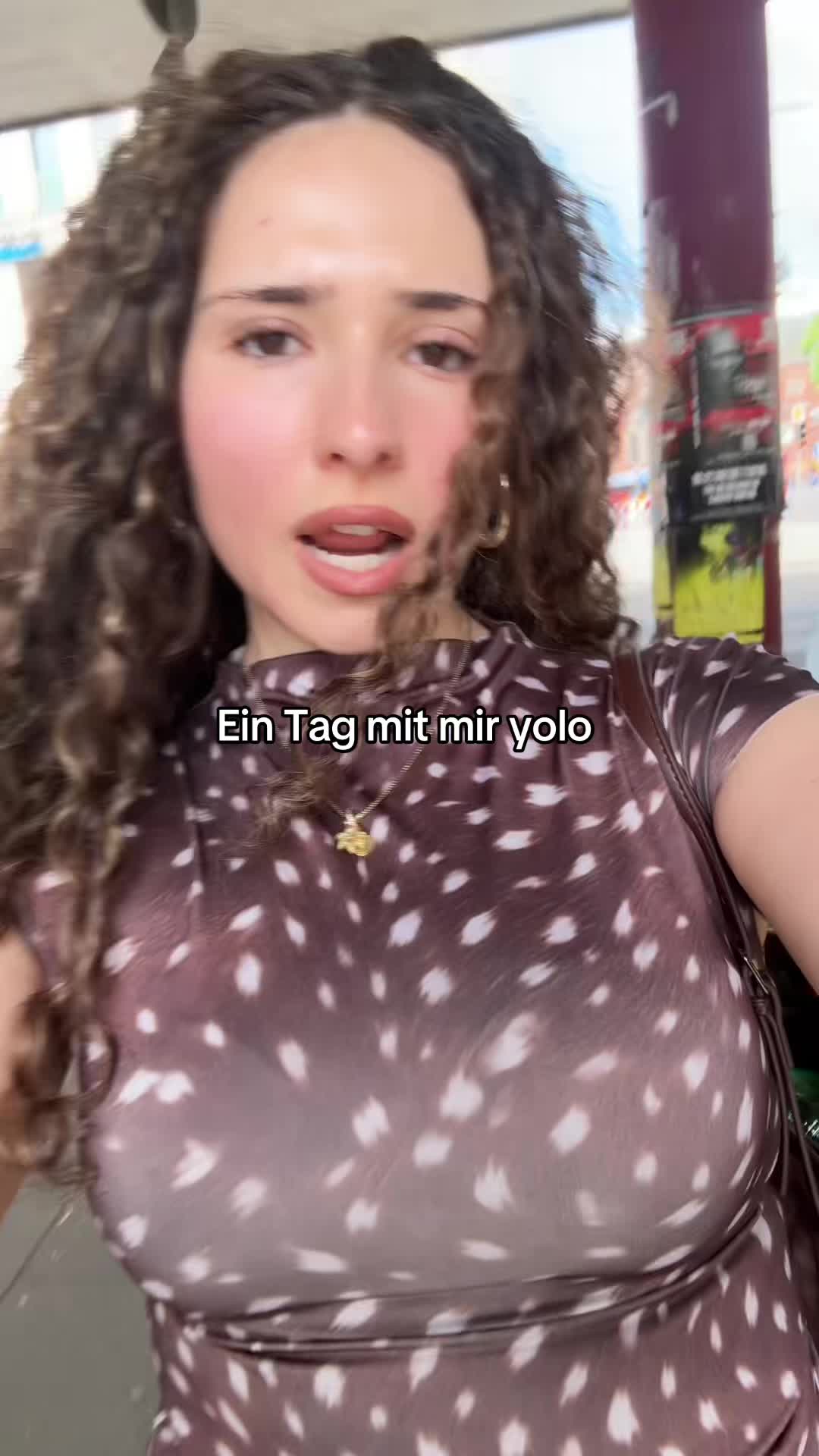@y4looo444