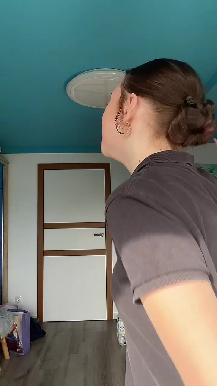 @𝓜ꨄ︎