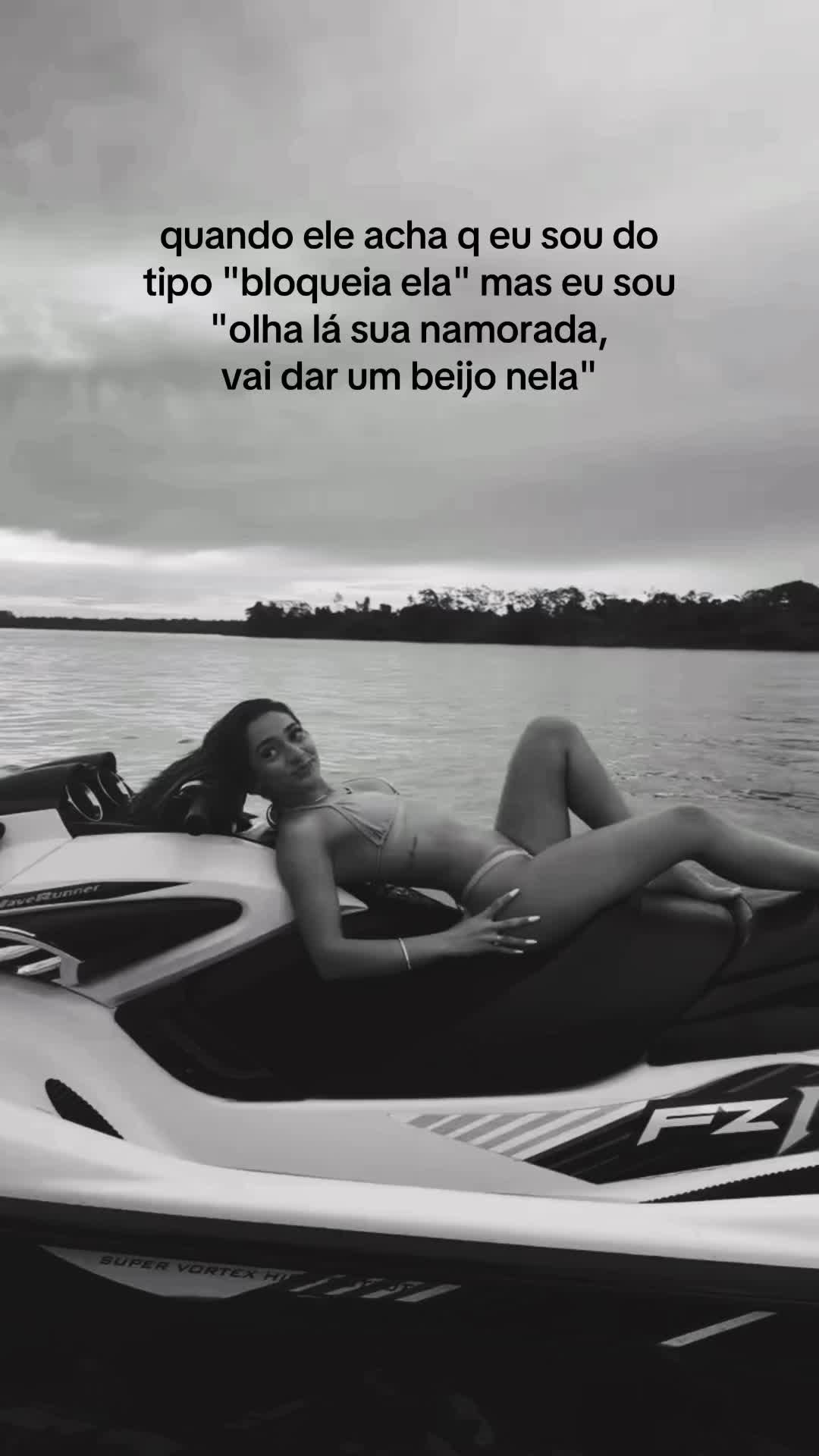 @Rafaela Balalaika
