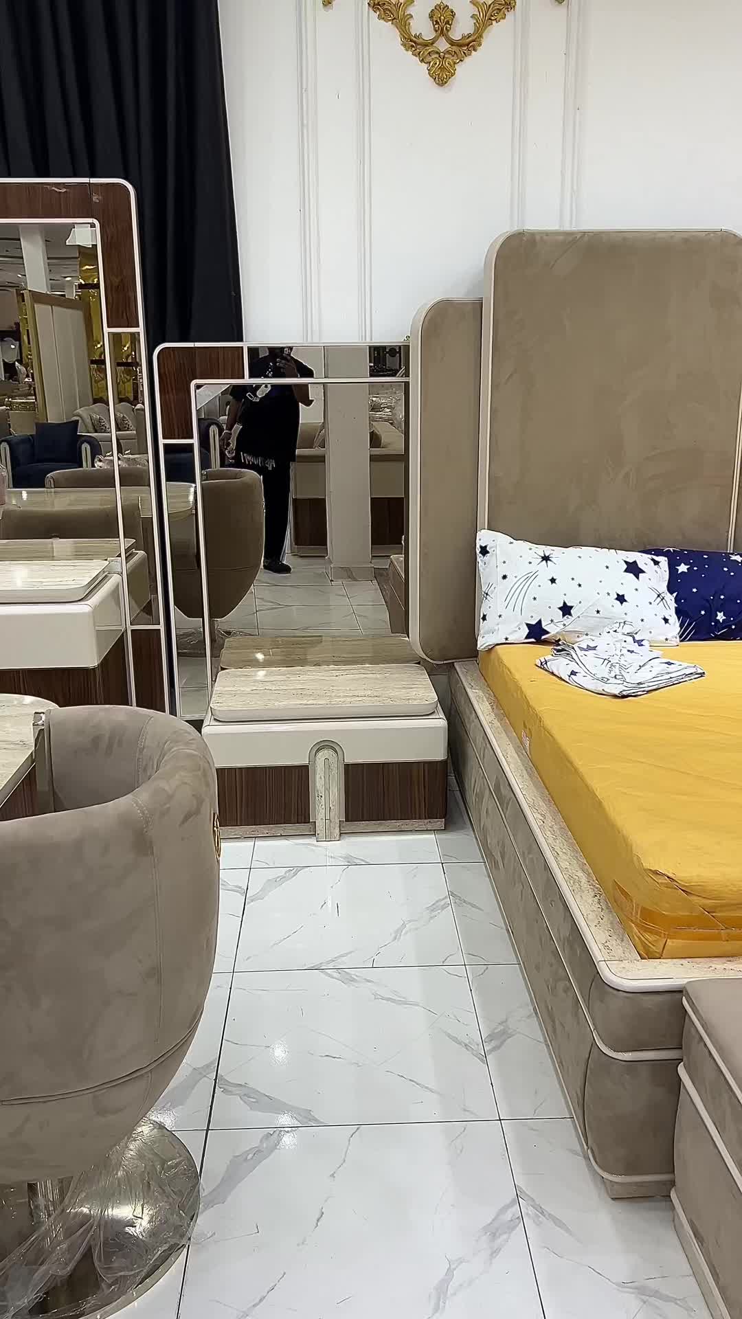 @viewsluxuryfurnitures
