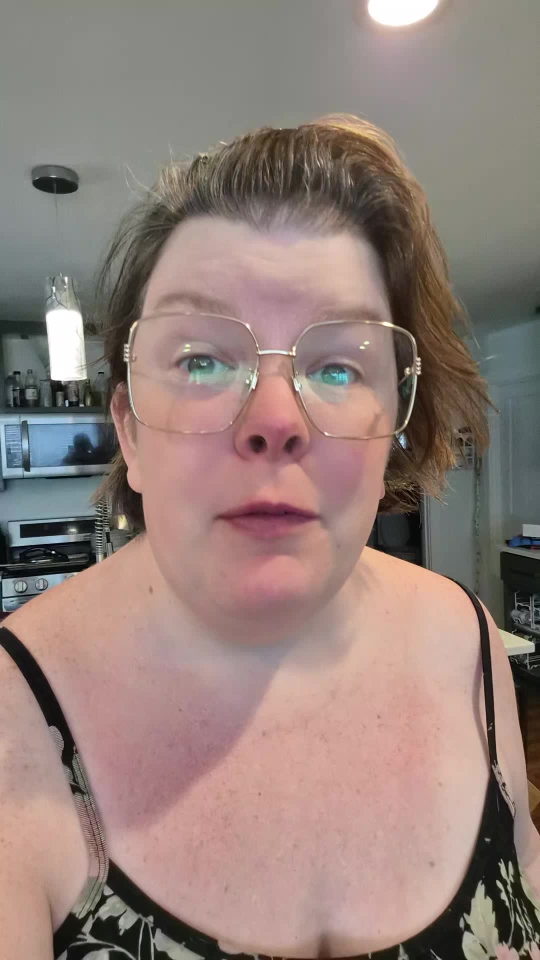 @Nealashitposts