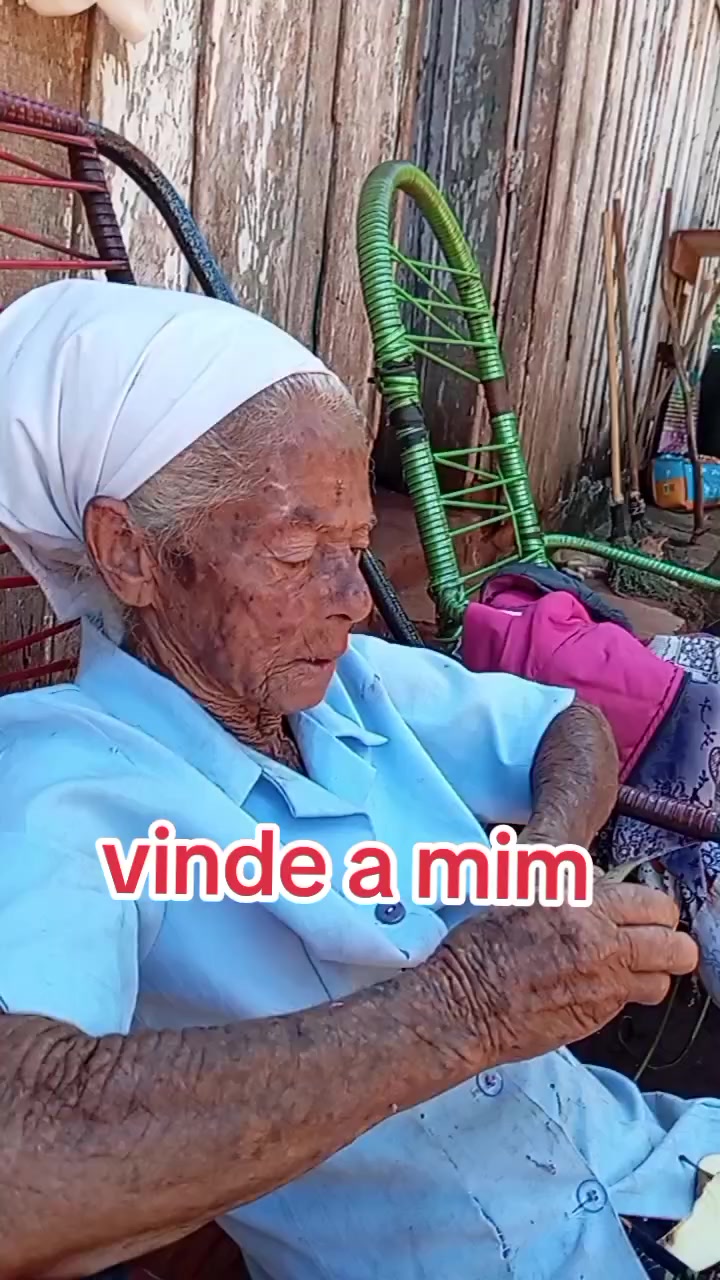 @ALELUIA E VOVÓ ANA