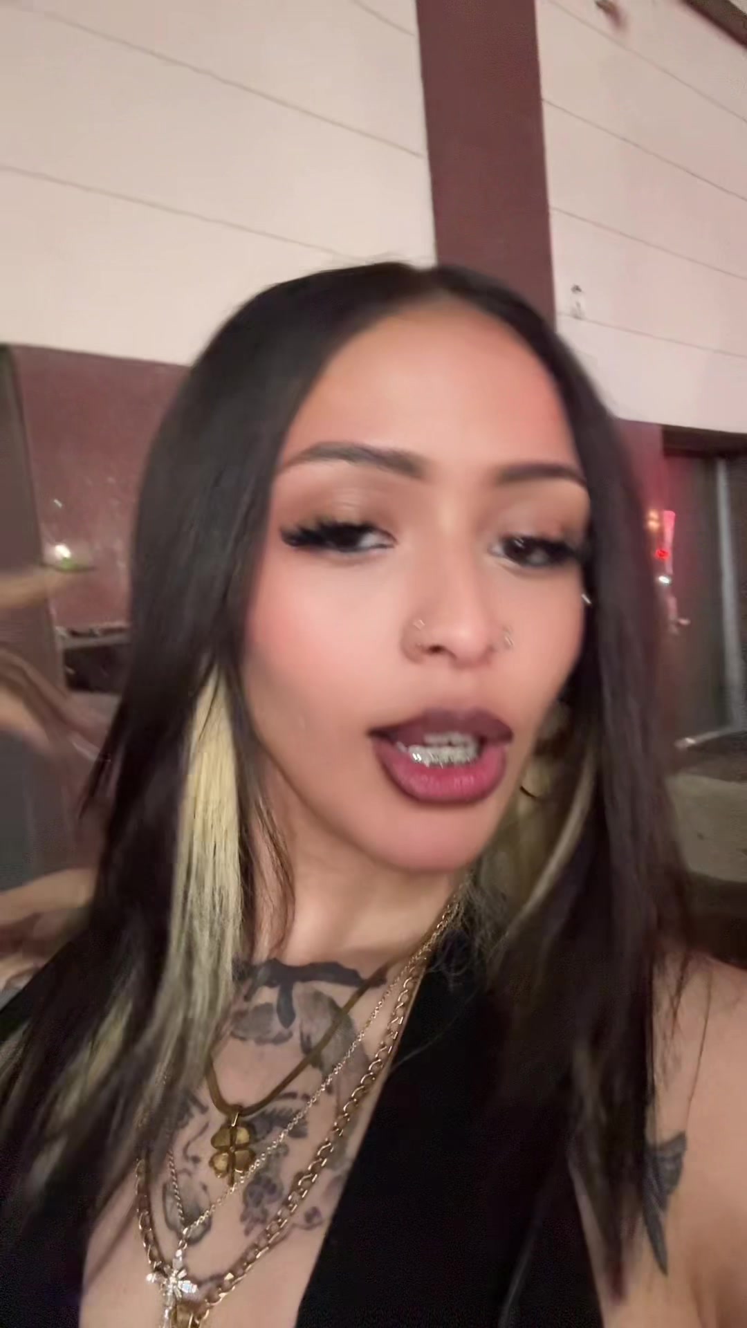 @Jojo