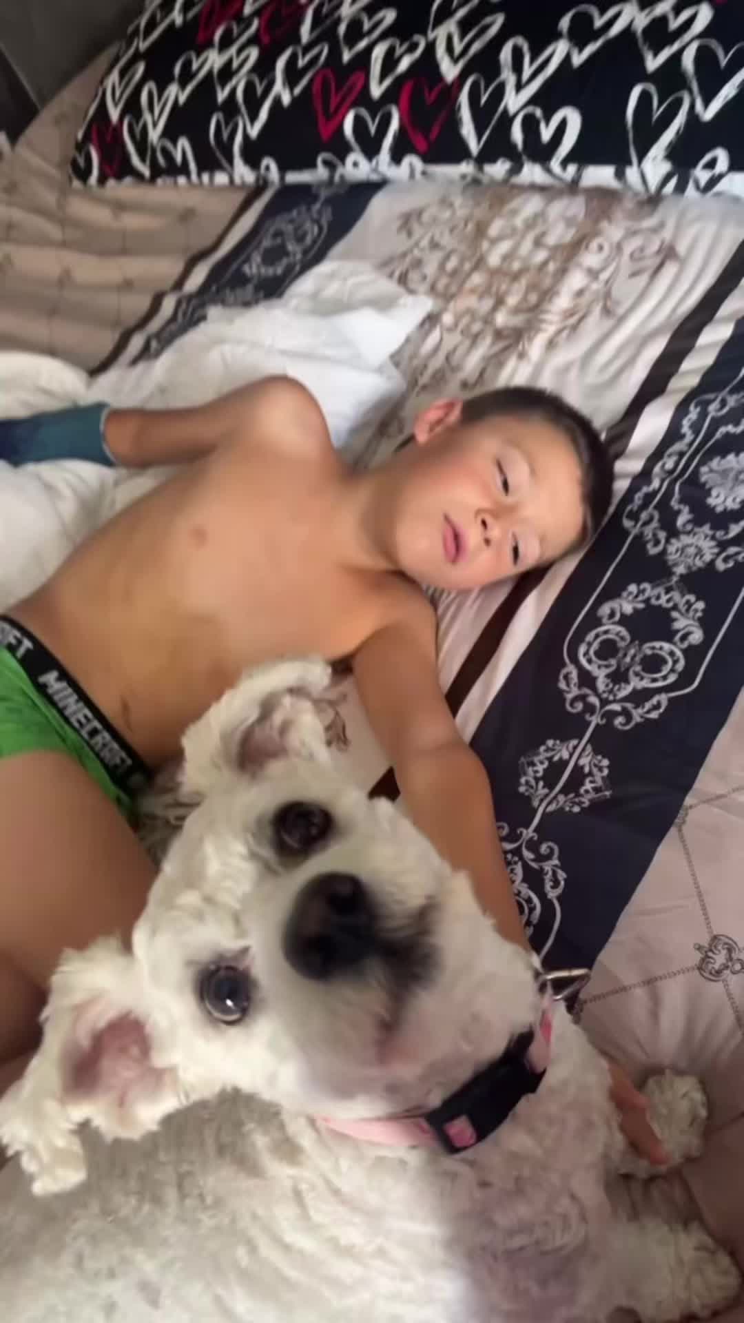 @Schatzii😇🦋