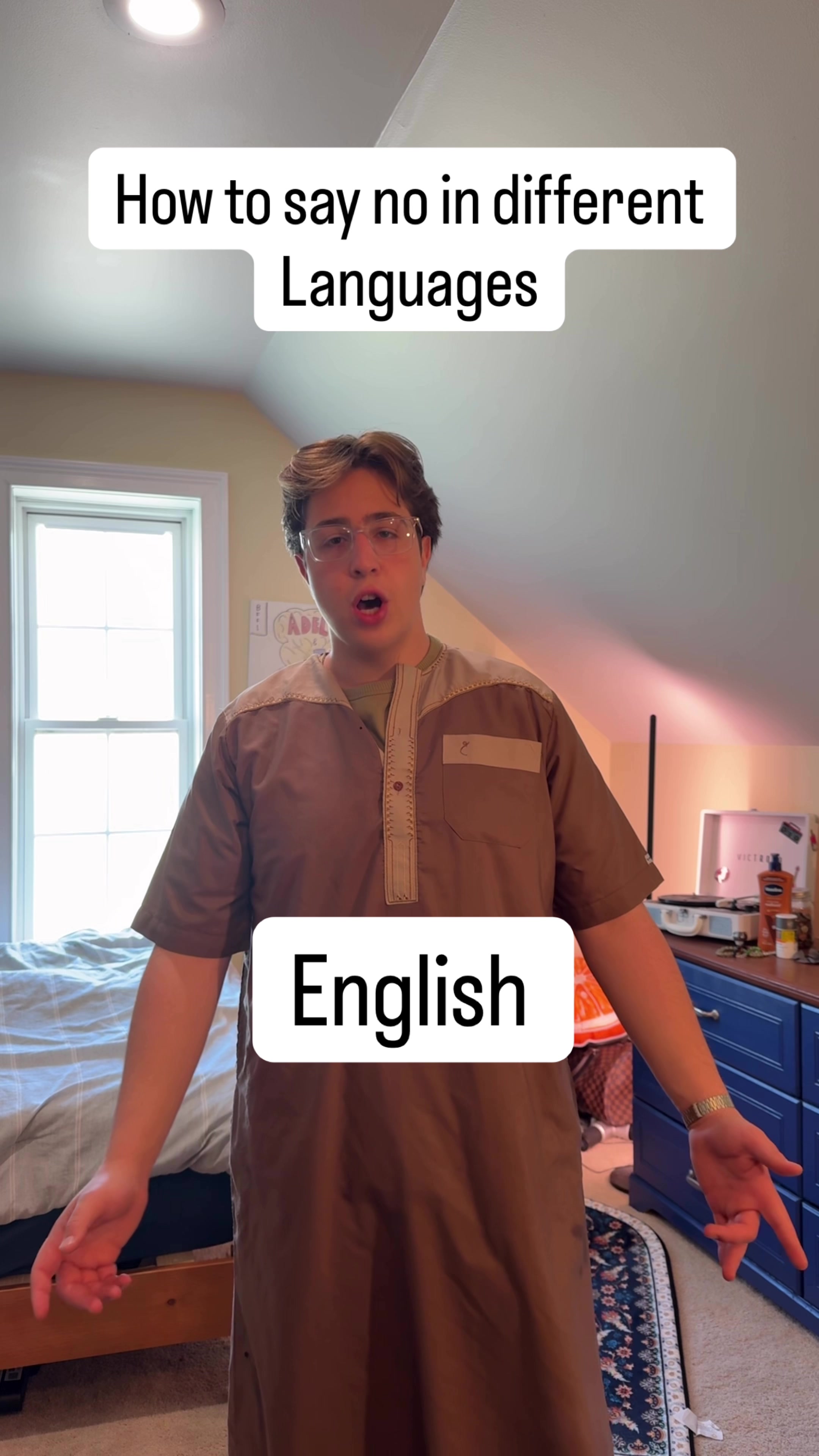 @adoolie_