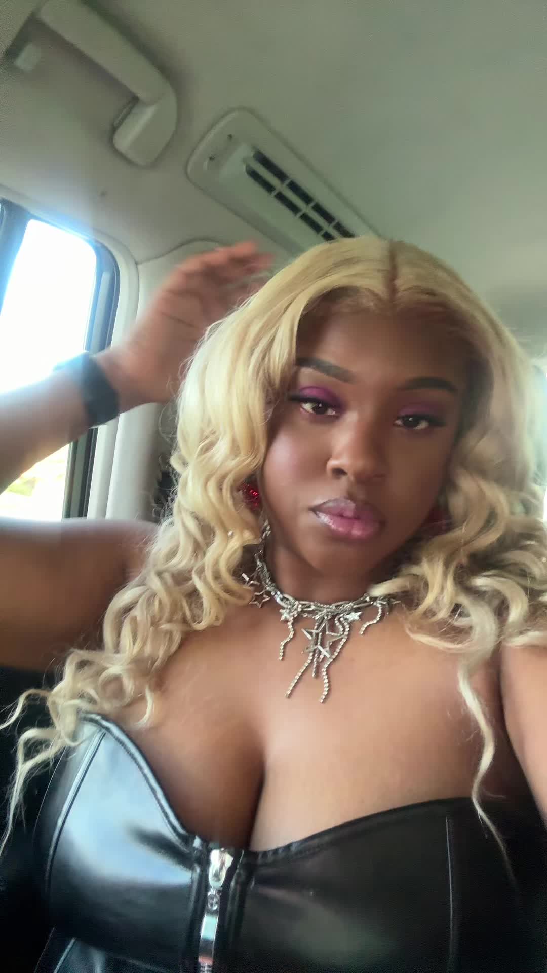 @Thebarbz Ferg