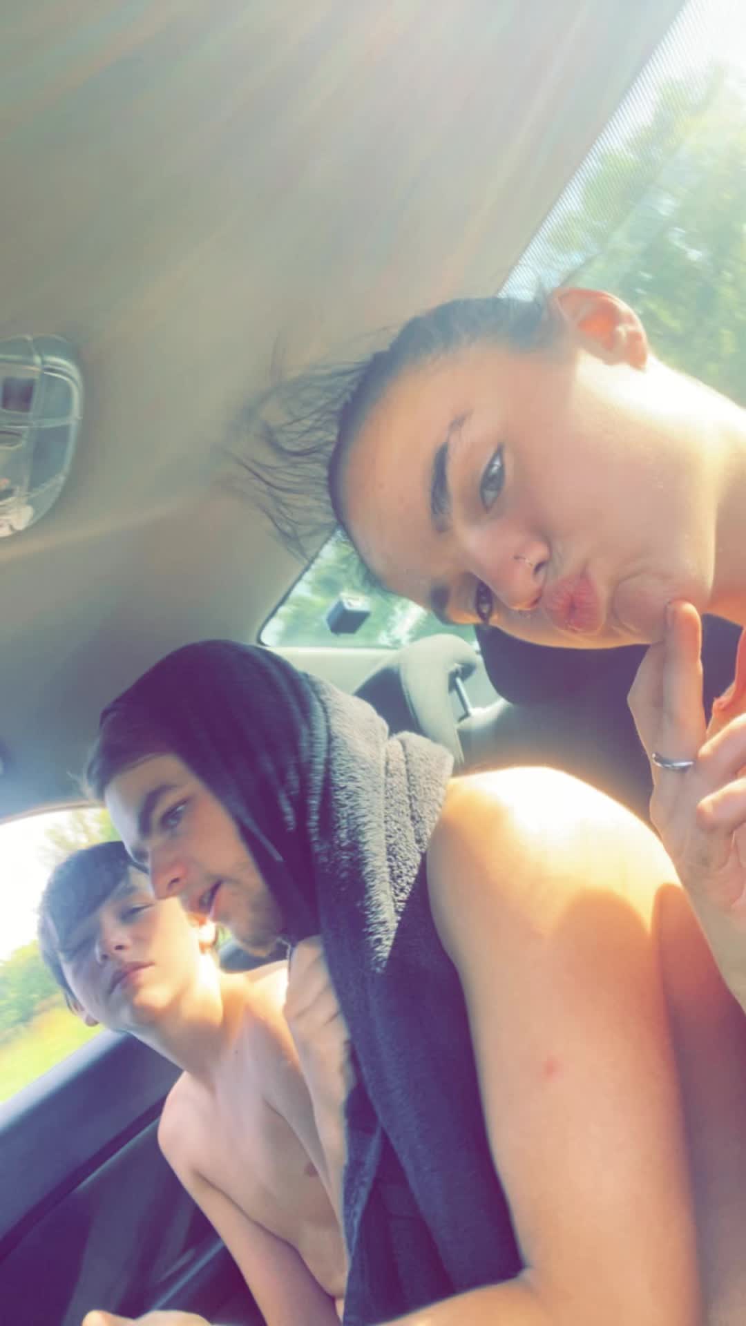 @Emma🤞🏻🔒💨🍃🍃