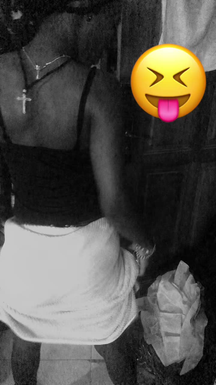 @Vivi_hervira@