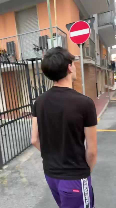 @👑