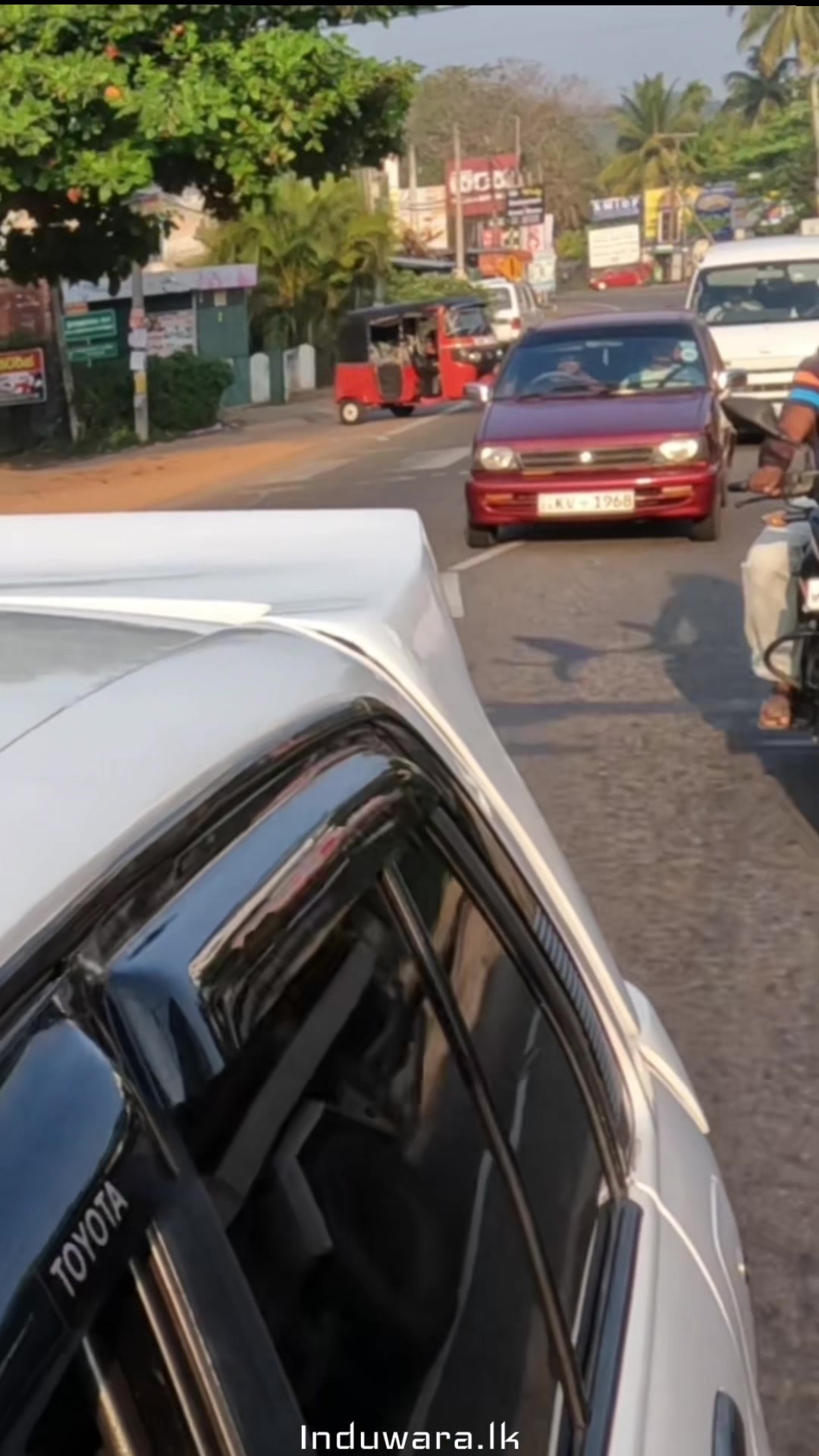 @Induwara |ඉඳුවර |இந்துவரா 🇱🇰
