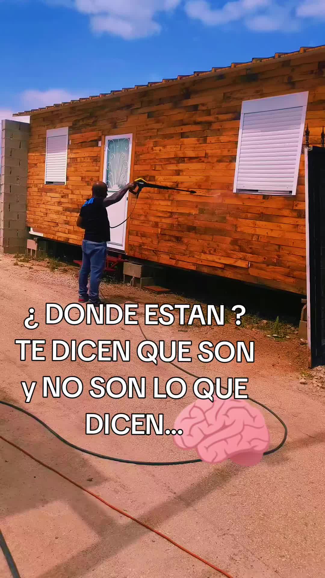 @Construcciones y Mult. Hurka