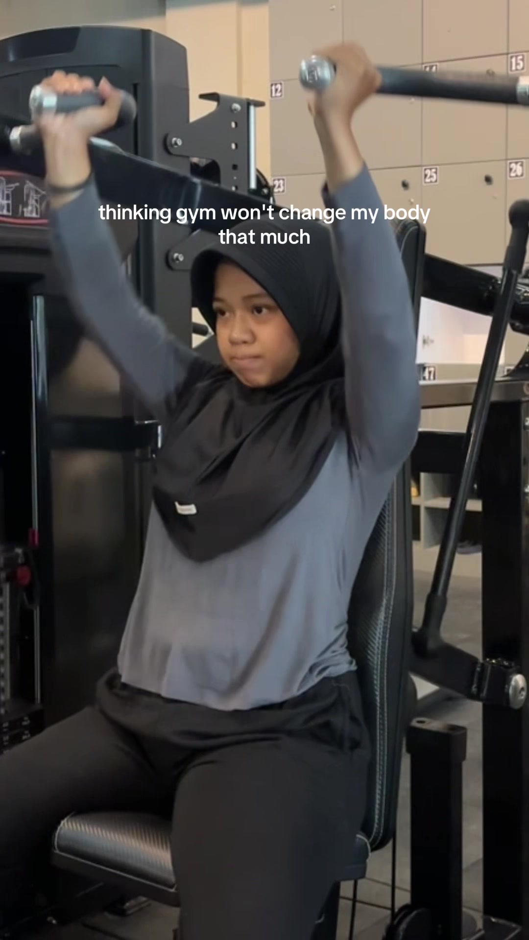@measllaura