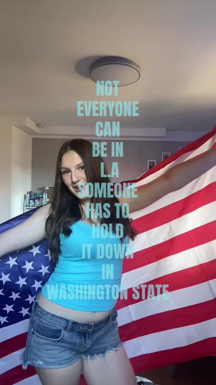 @l e n a🇺🇸