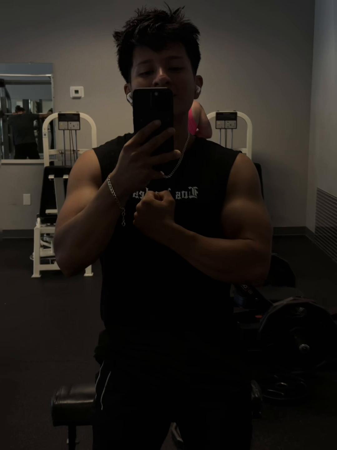 @Koclyroz
