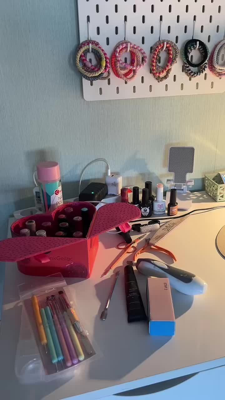 @Nora👩🏼🦱