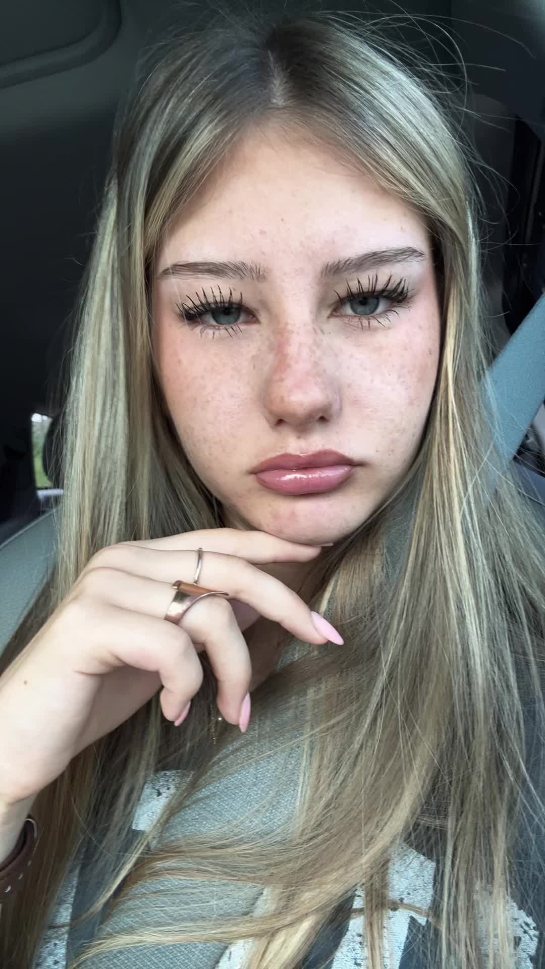 @isabella dimov