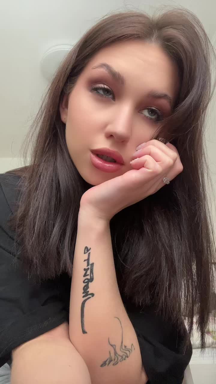 @vaaalensiaaas