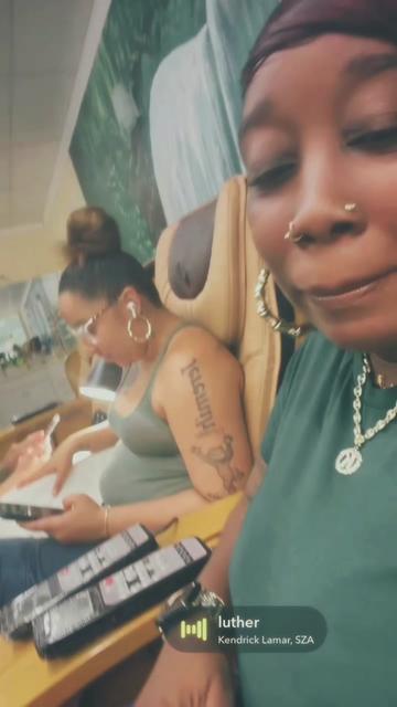 @FirstLadyVI