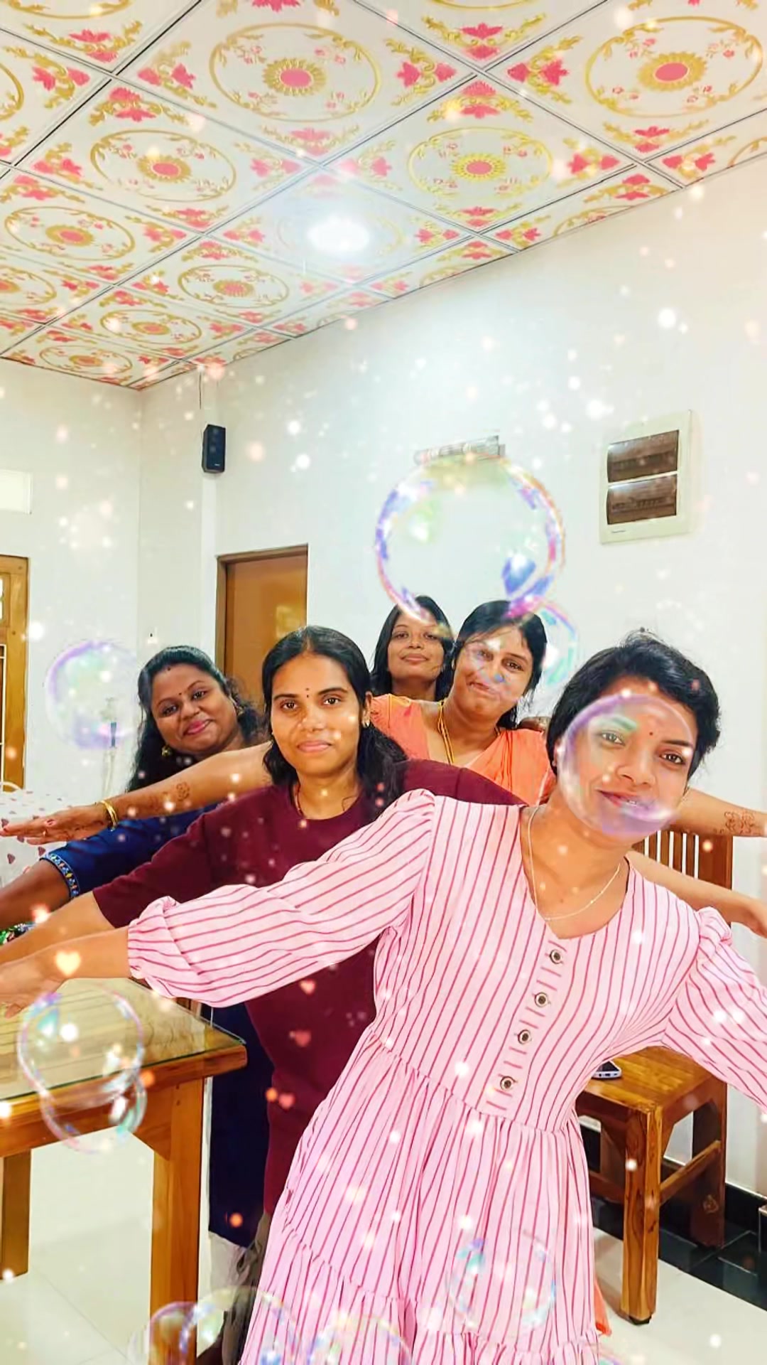 @Keerthi ♥๏ธ Queen ๐