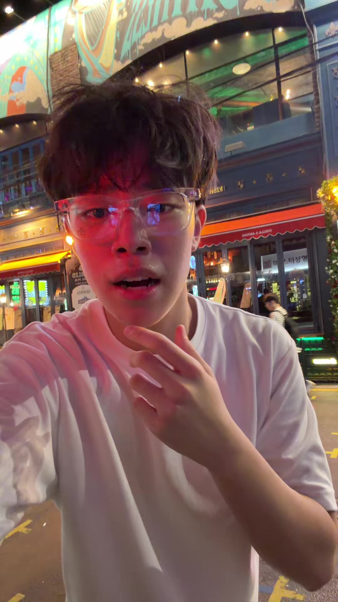 @Royy
