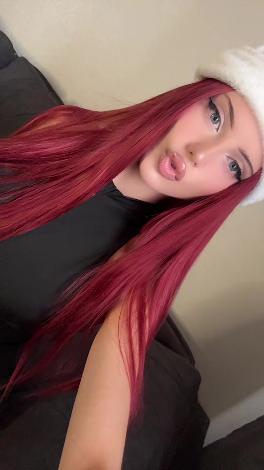 @Ksenia12m