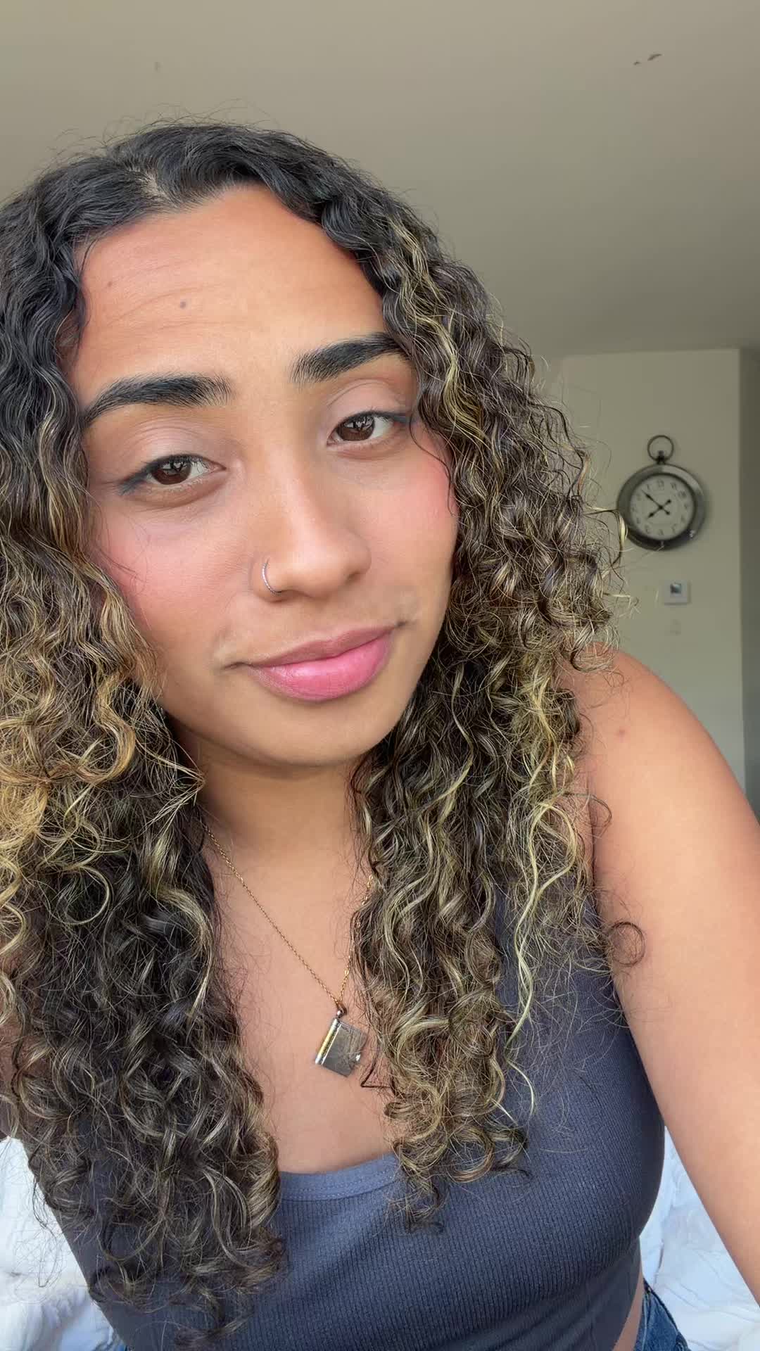 @niahunter_
