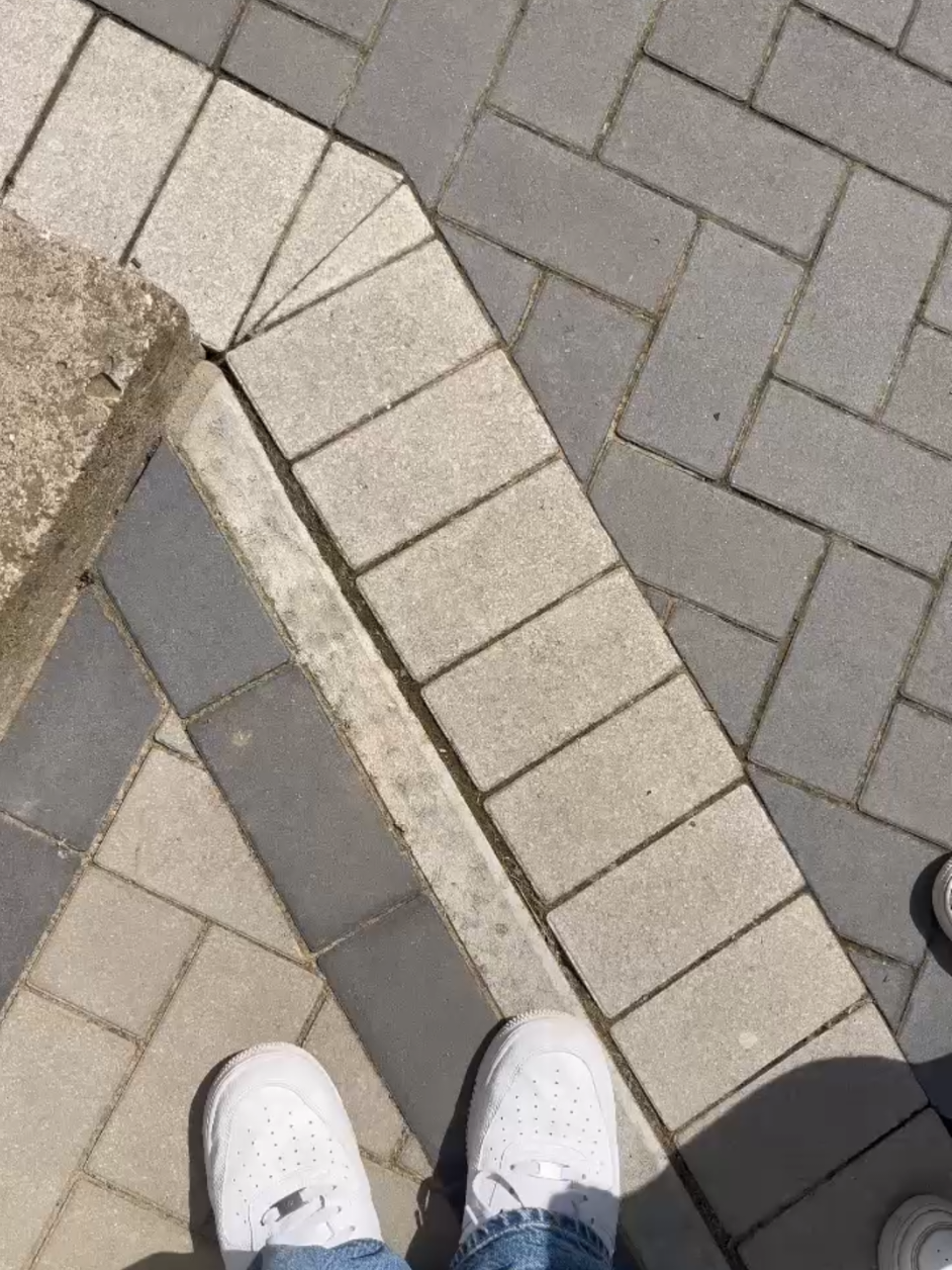 @L