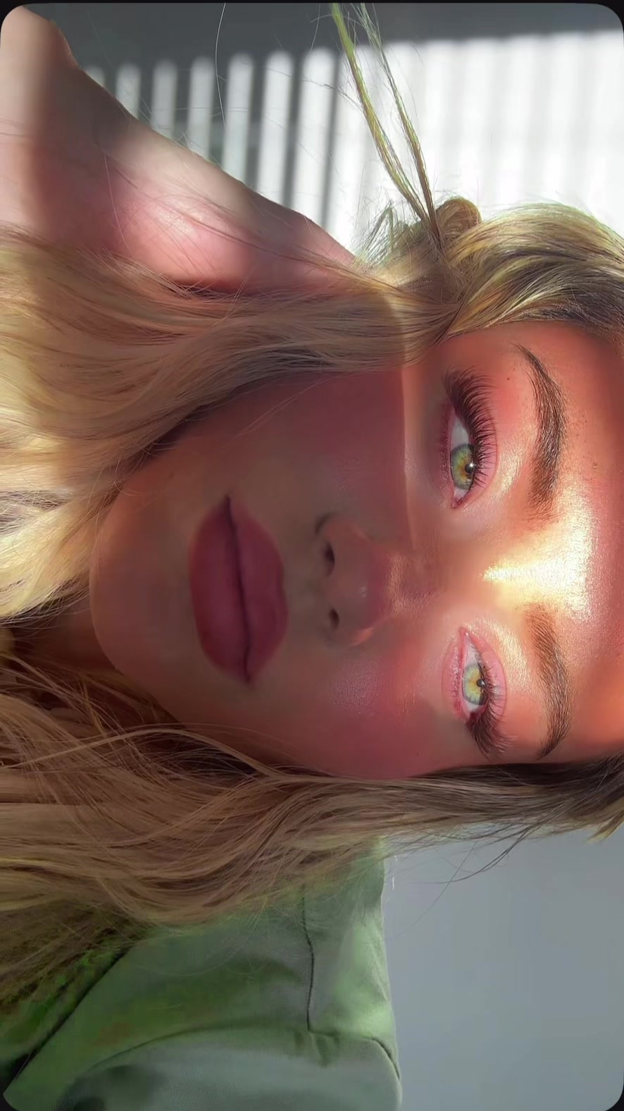@itshalliewilde