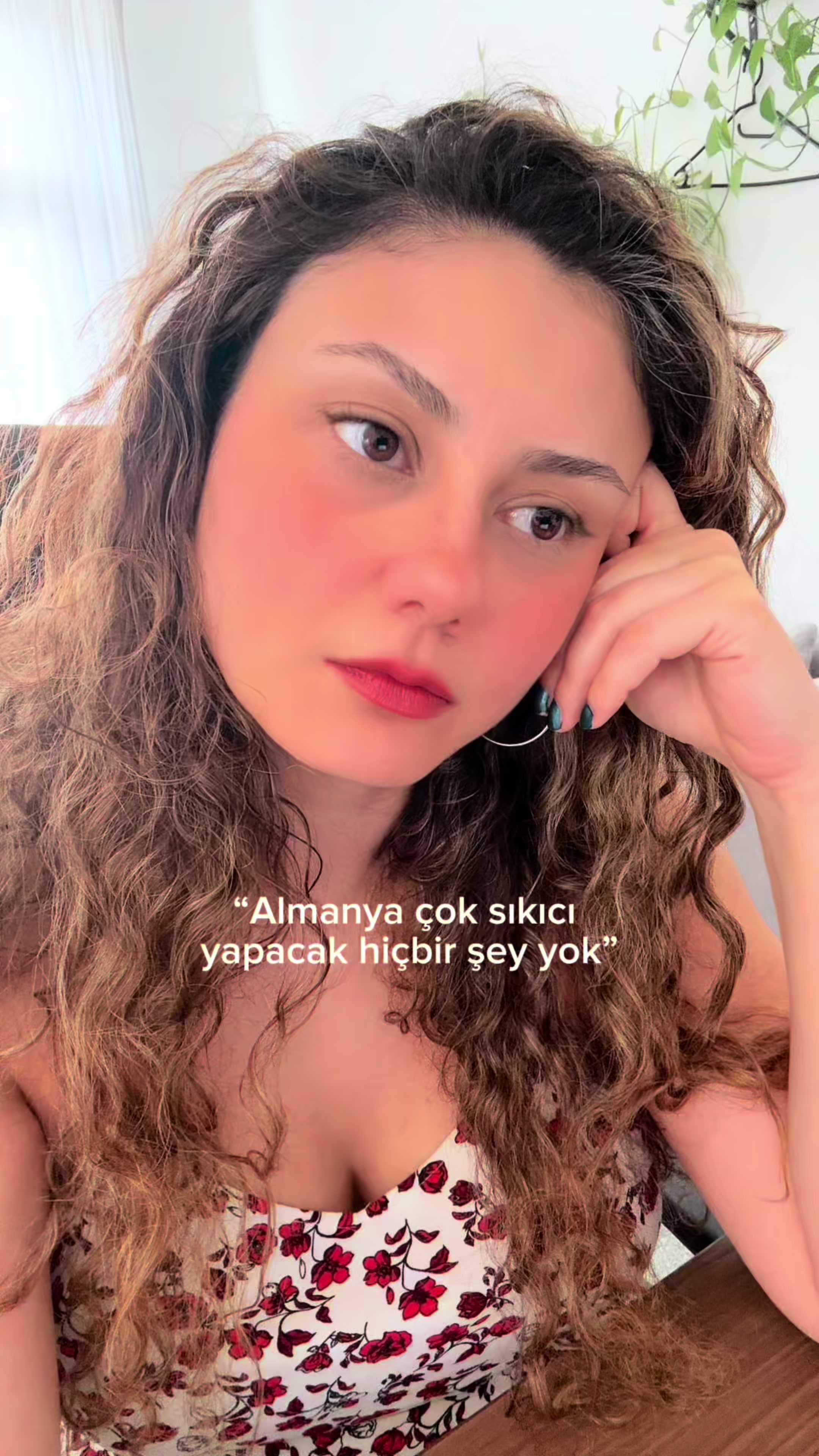 @Nesli