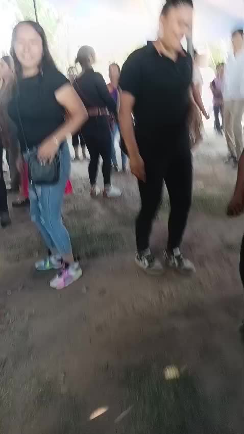 @lucymanzano