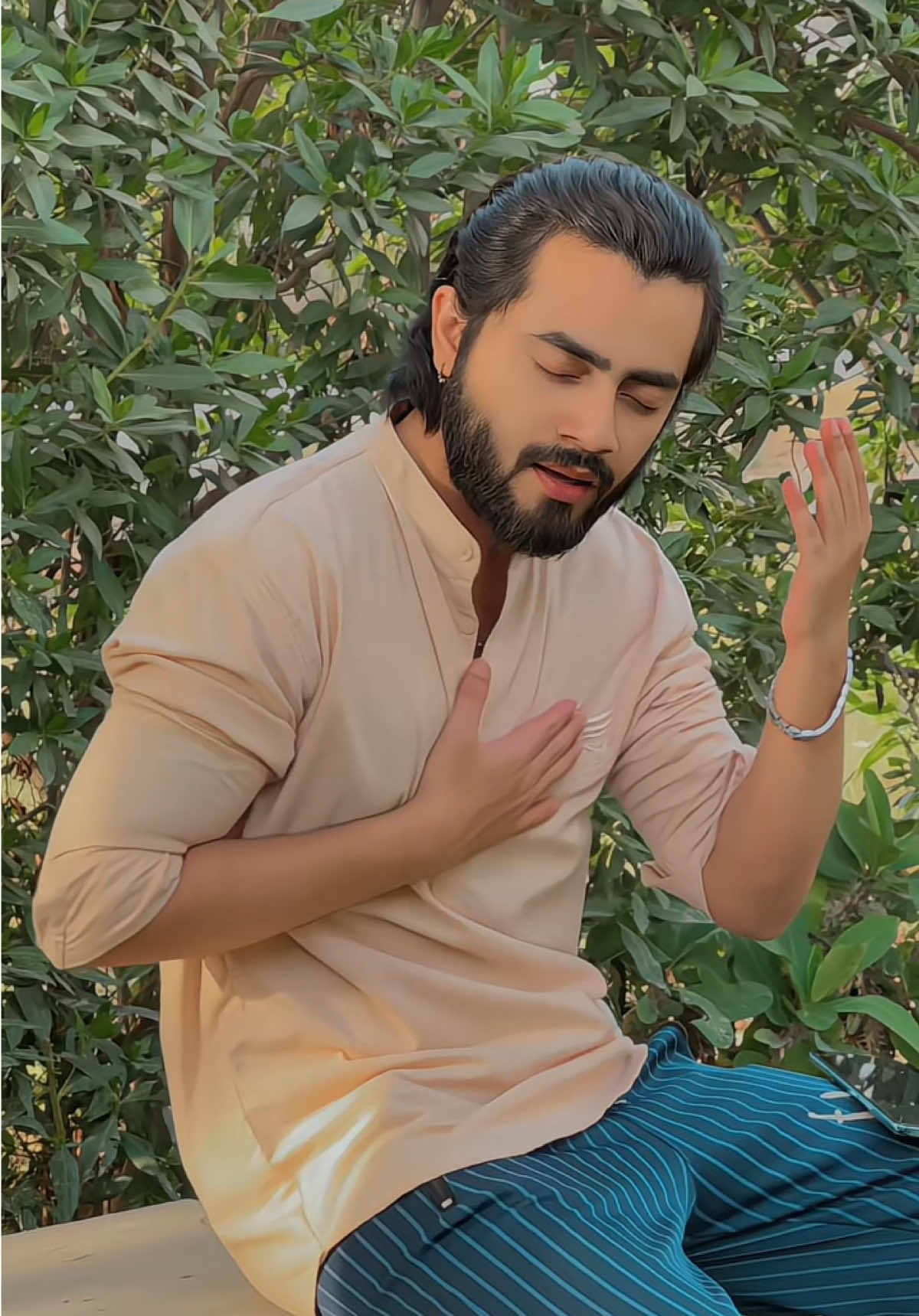 @Sakhi Hussain