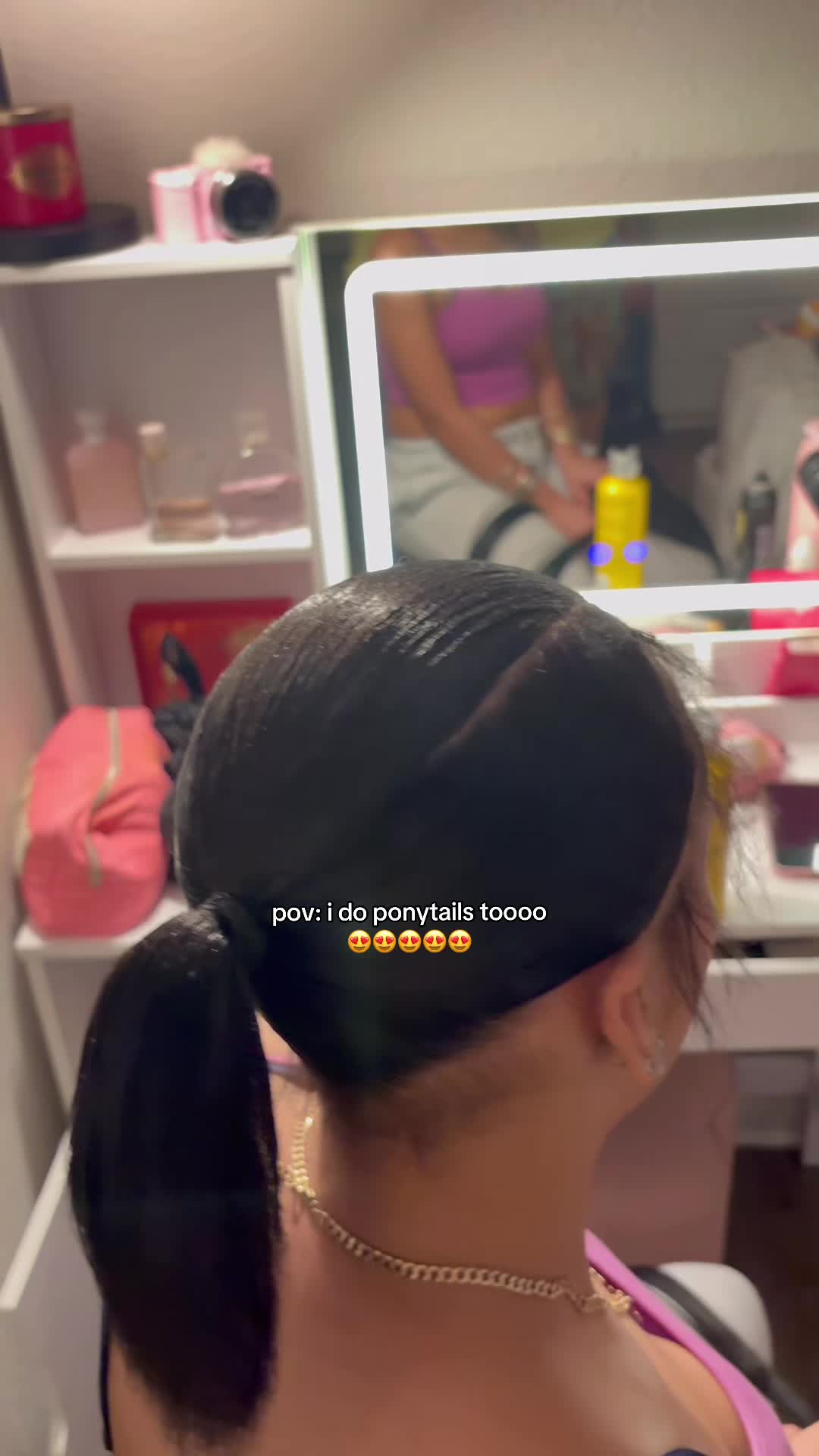 @monique