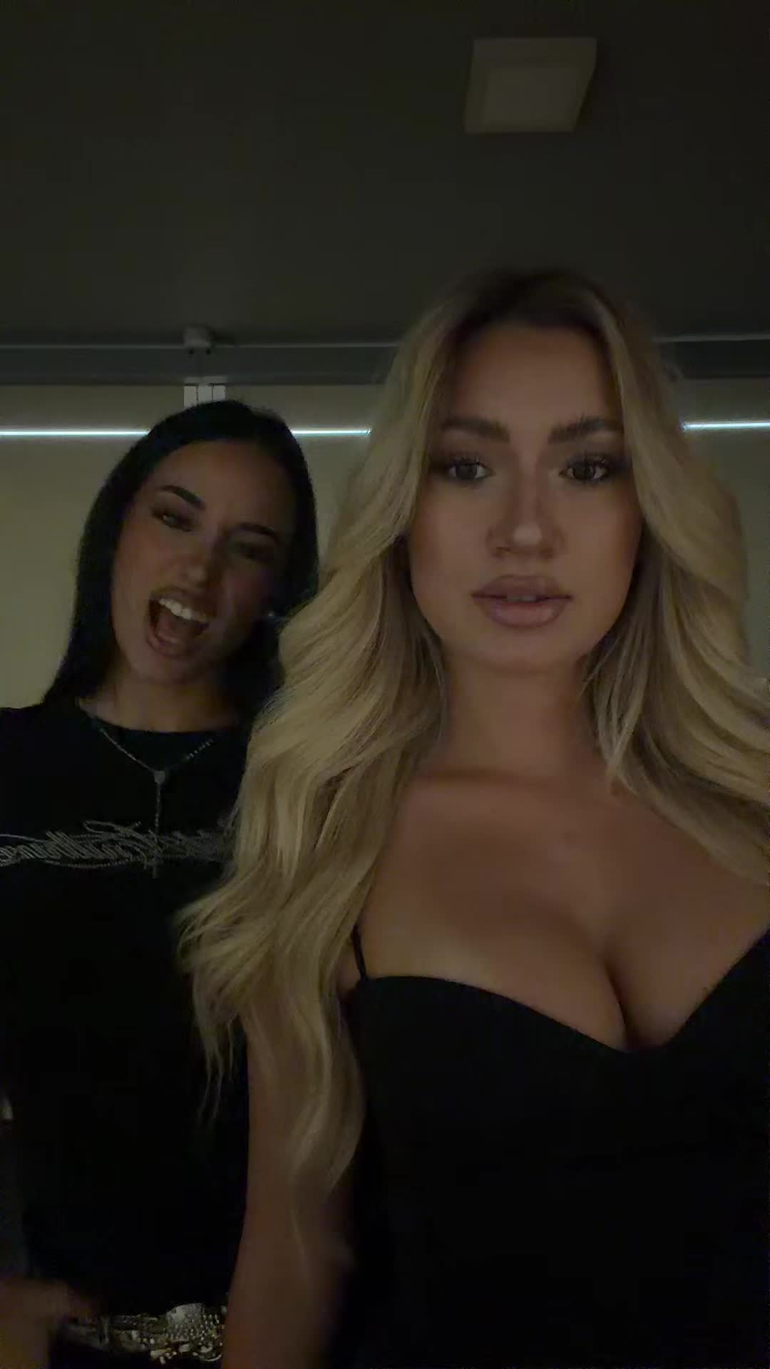 @⭐️VS⭐️