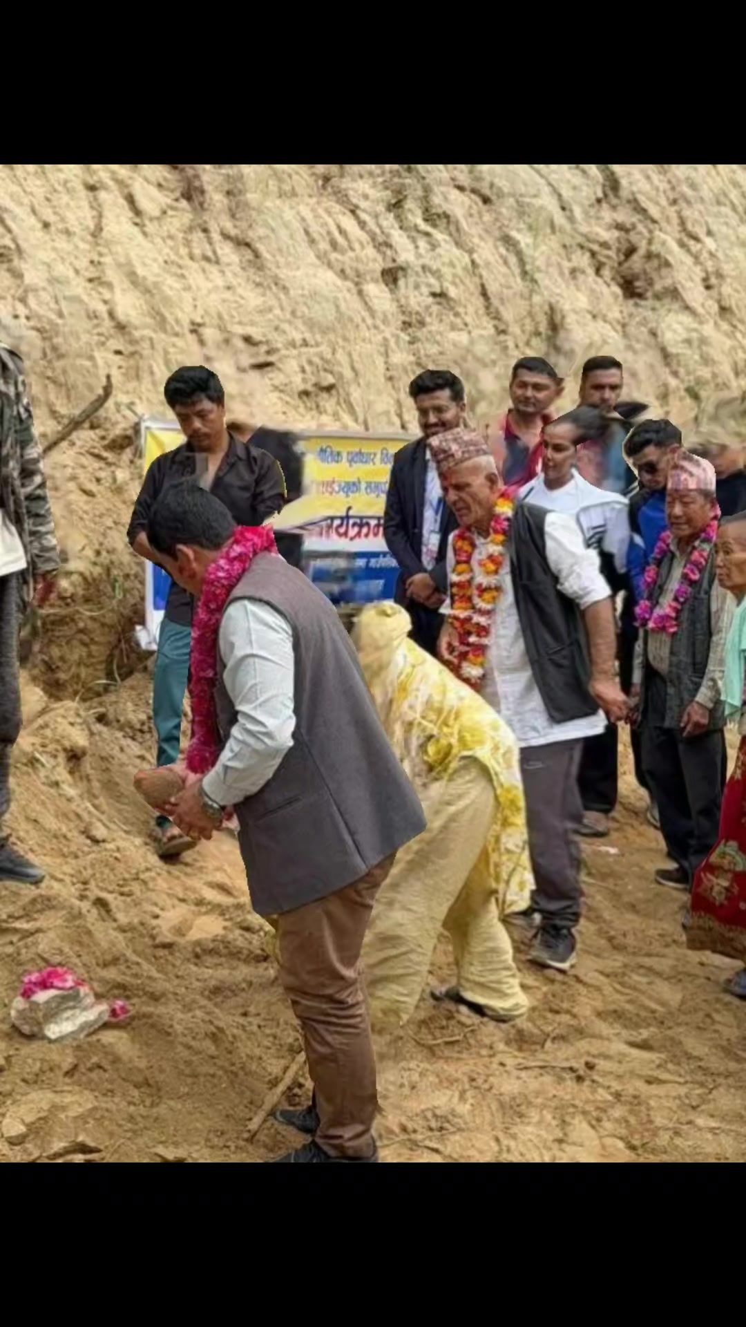 @खोटाङको व्यथाअरुलाई के था