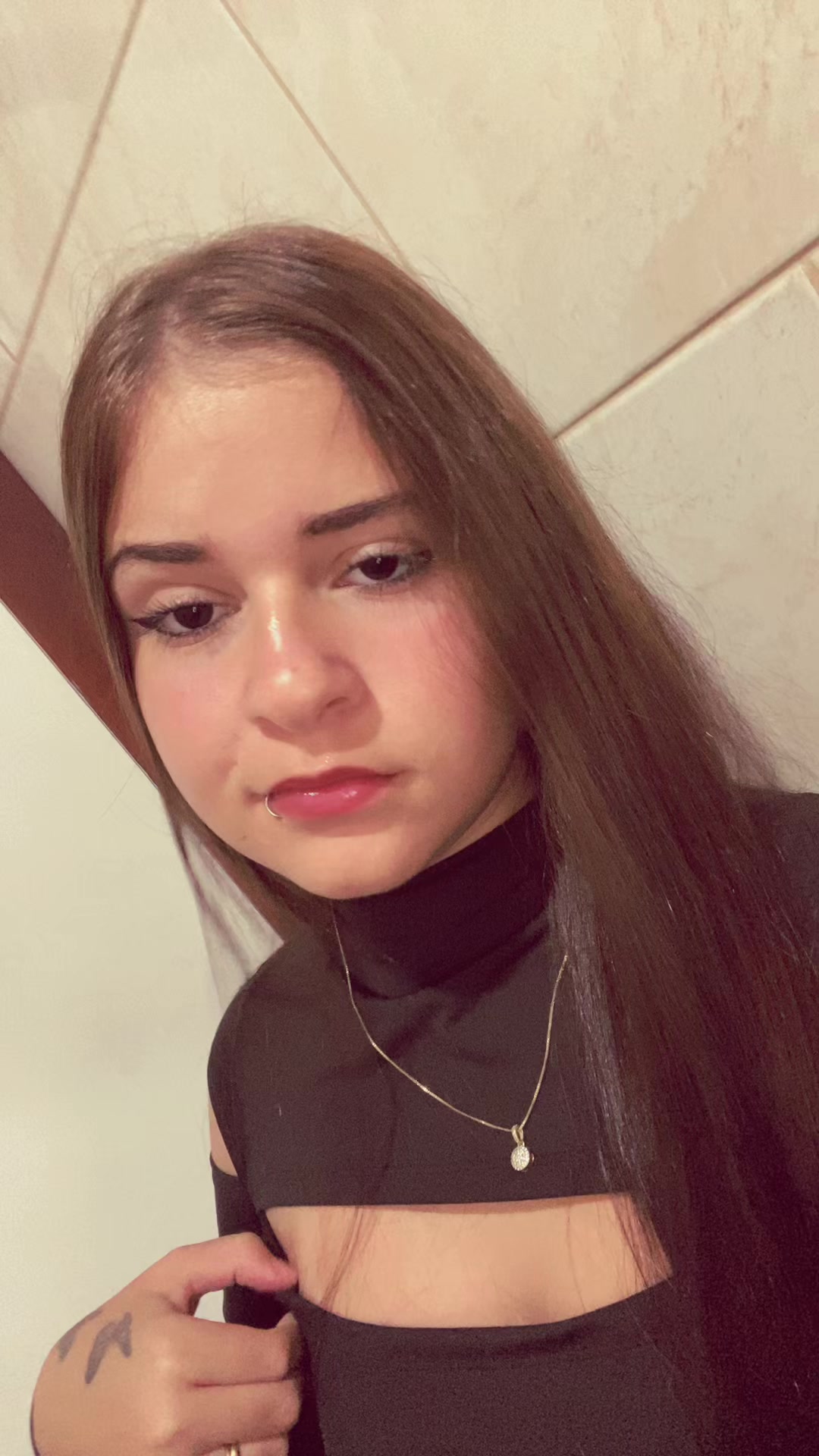 @nicteskez