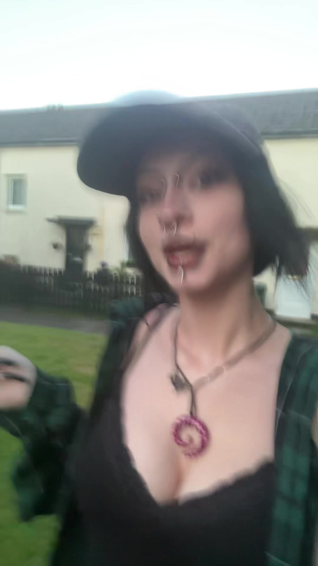 @𝖃𝖆𝖊