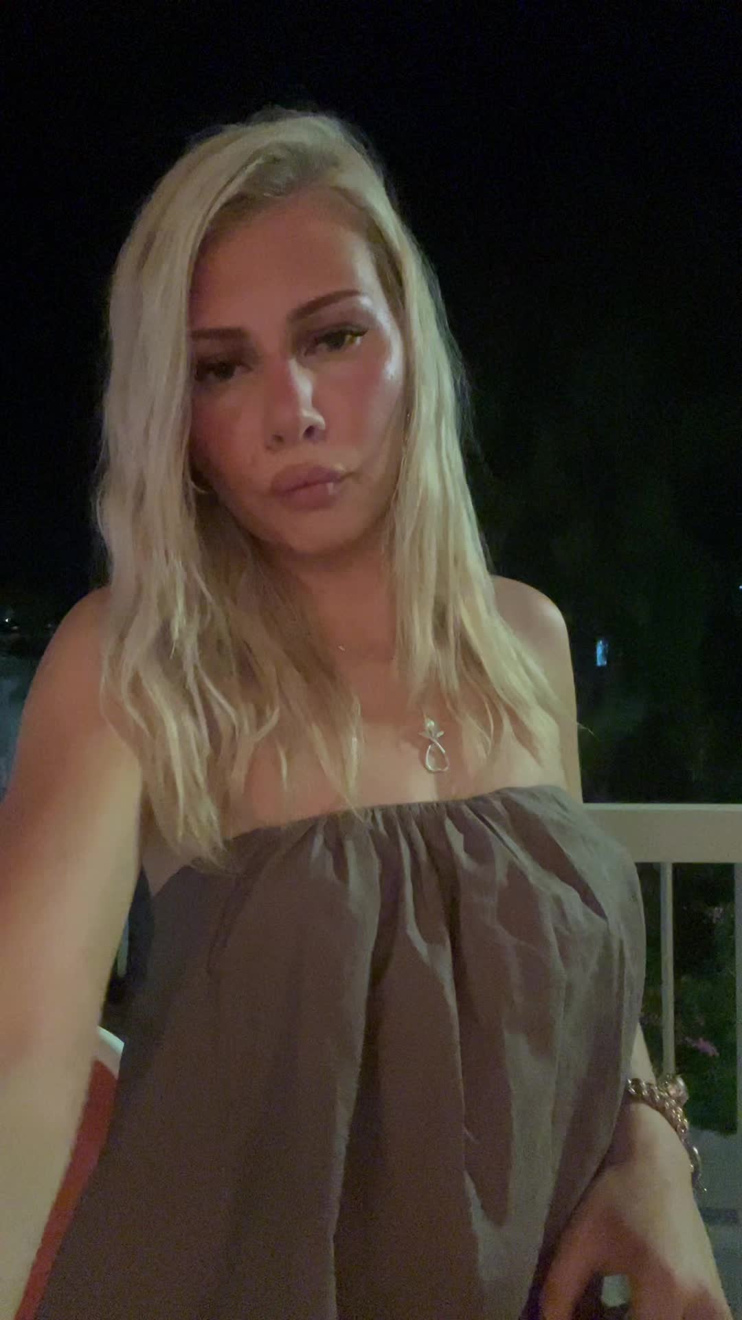 @Ella🧙♂️