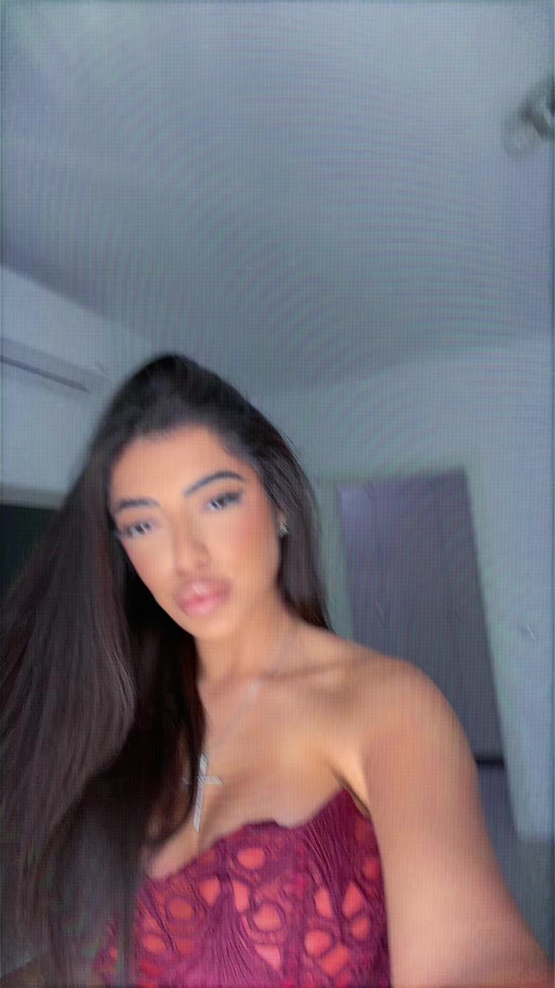 @Larisa Miruna