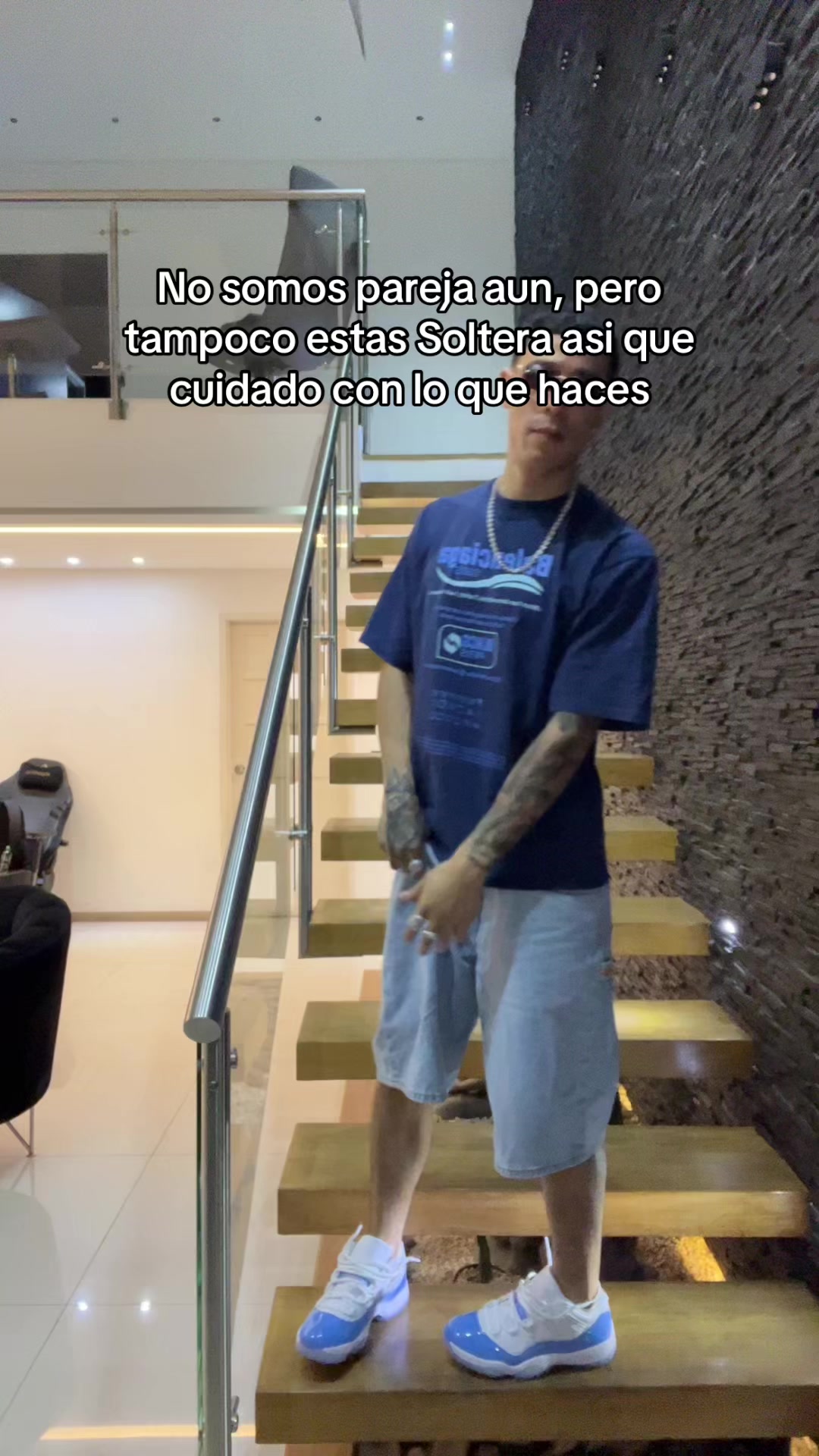 @Escro