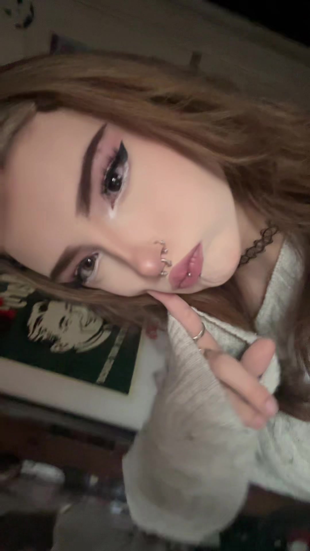 @chloe🪽