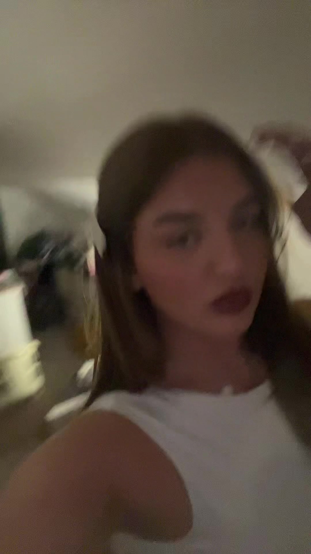 @I Z Z Y 🩶
