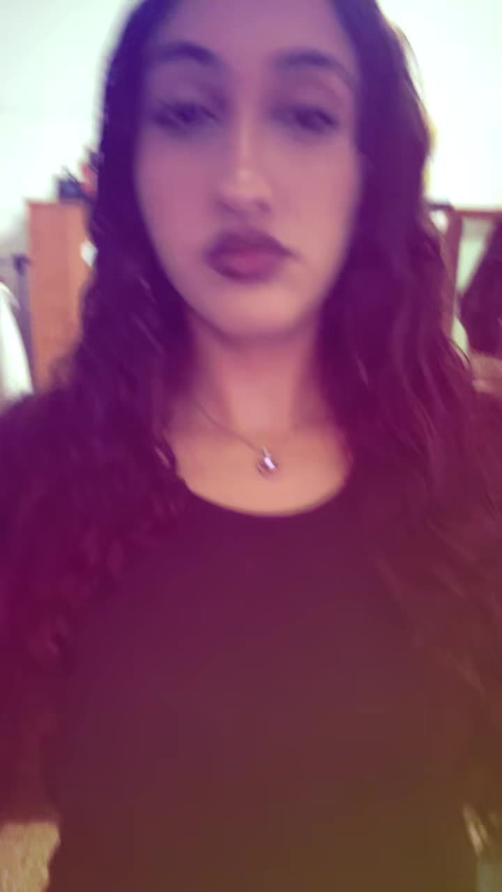 @👹