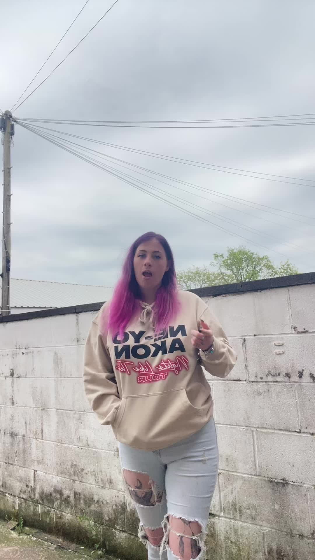 @sillysoph_xo