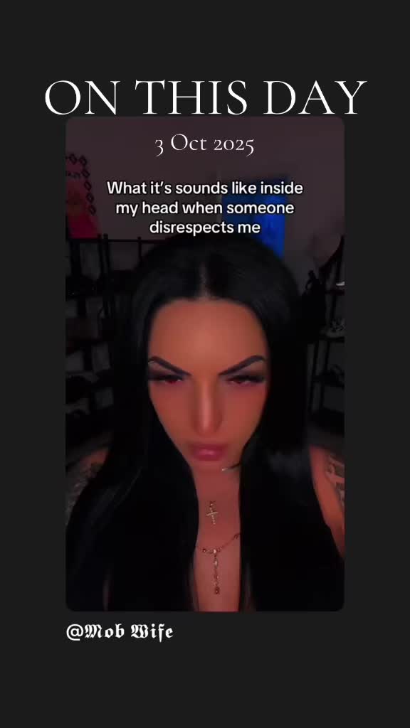 @𝕸𝖔𝖇 𝖂𝖎𝖋𝖊 🦈