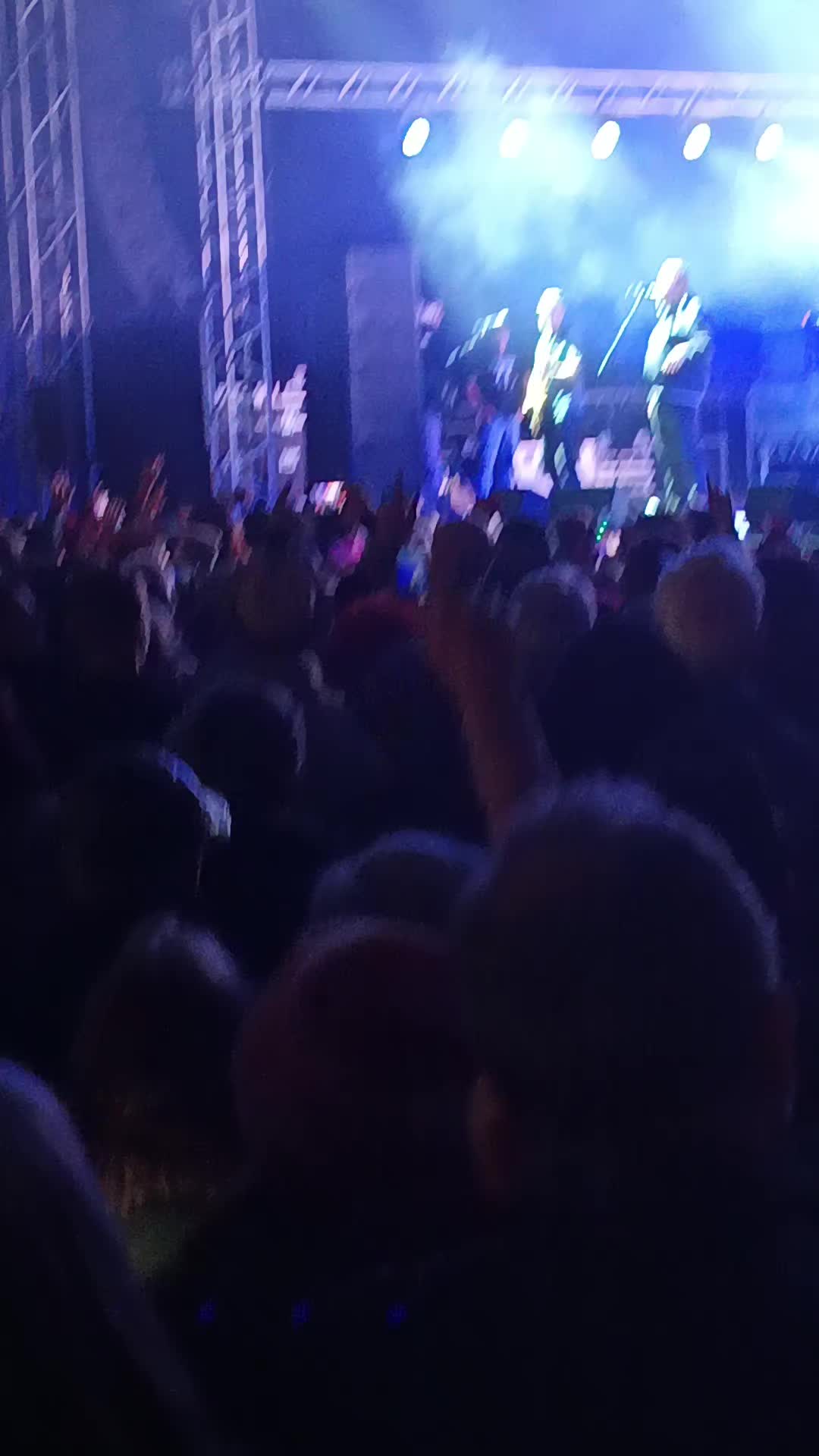 @Daz