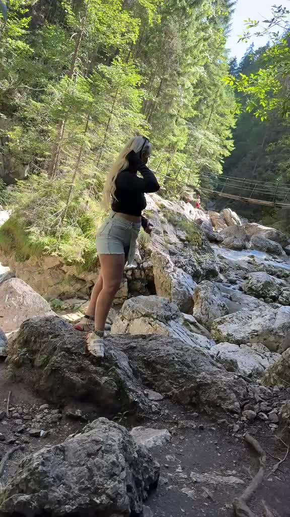 @👑MARIA👑