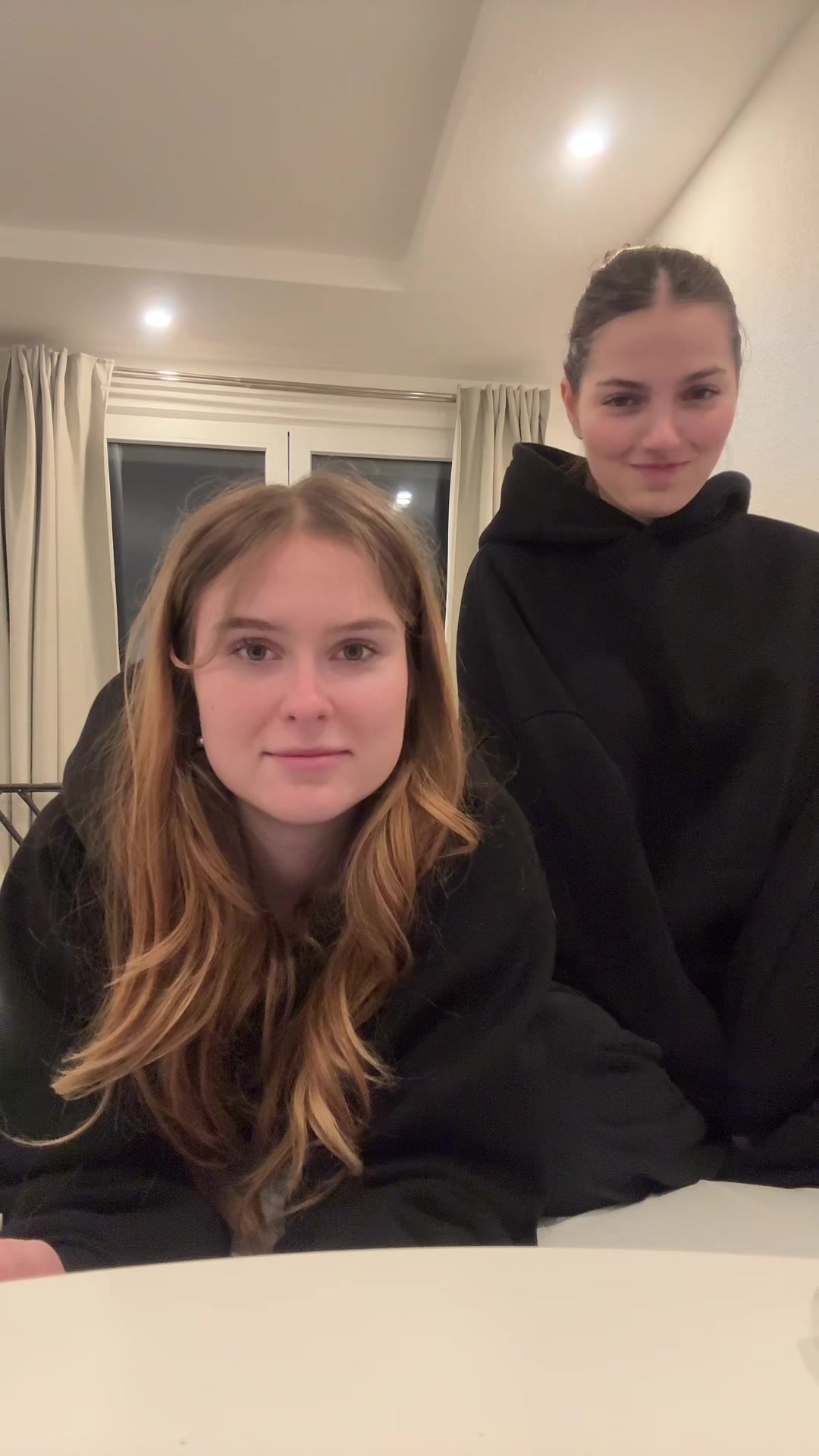 @Anna&Jo