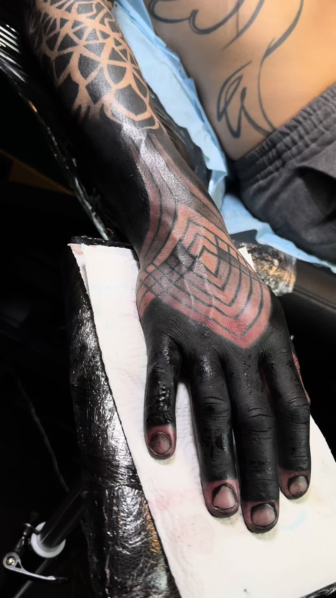 @Leloupnoirtattooer