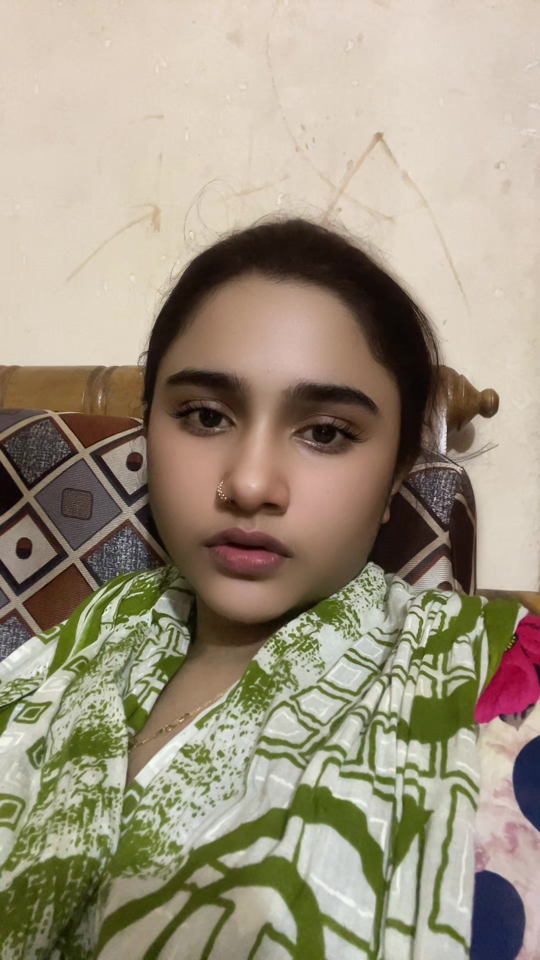 @Akhiee