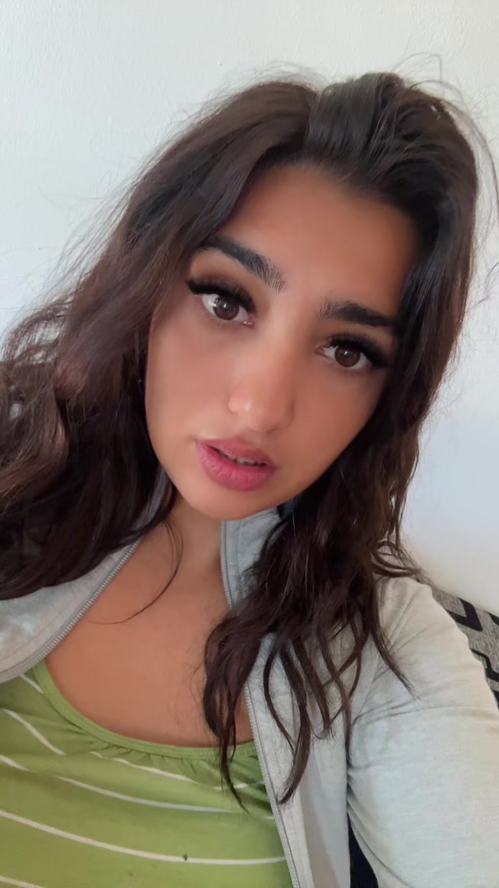 @Elena_Cipriana03